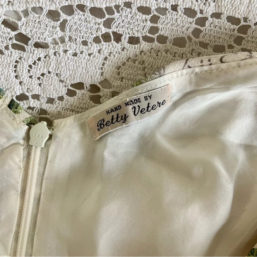 Vintage handmade floral cottage core dress - Picture 6 of 8